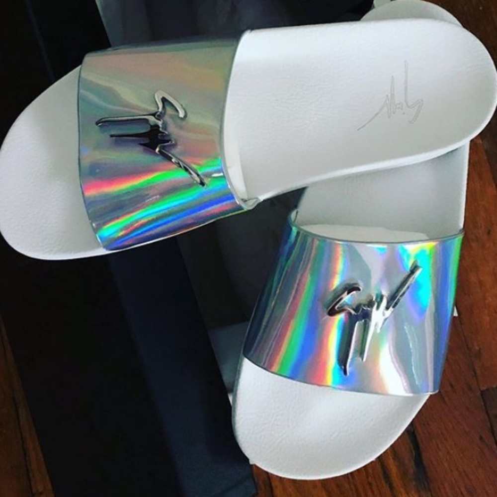 giuseppe zanotti NIB holographic logo pool slides